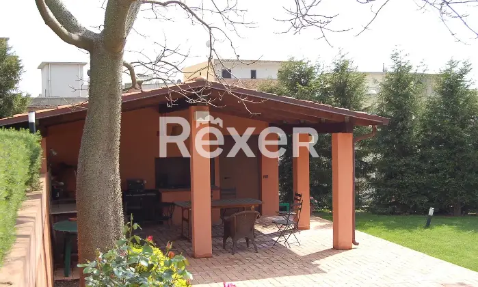 Rexer-Reggio-Calabria-Elegante-villa-indipendente-con-piscina-dependance-e-ampio-giardino-a-Reggio-Calabria-Altro