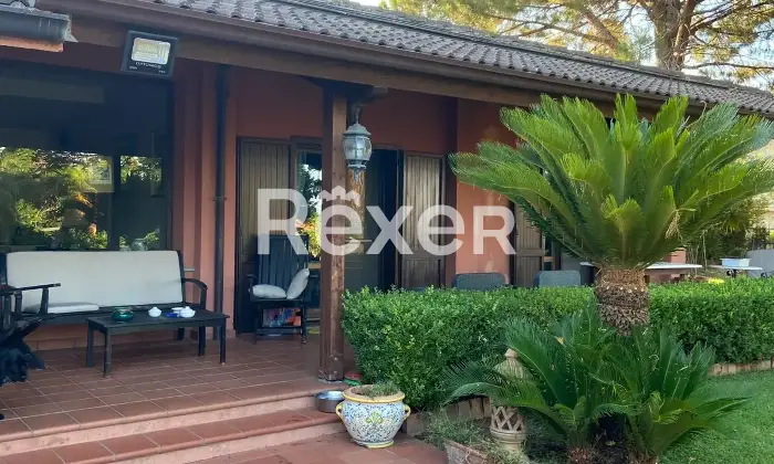 Rexer-Reggio-Calabria-Elegante-villa-indipendente-con-piscina-dependance-e-ampio-giardino-a-Reggio-Calabria-Altro