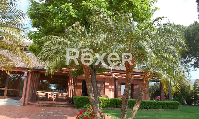 Rexer-Reggio-Calabria-Elegante-villa-indipendente-con-piscina-dependance-e-ampio-giardino-a-Reggio-Calabria-Altro