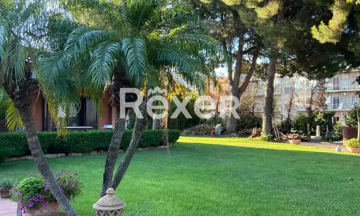 Rexer-Reggio-Calabria-Elegante-villa-indipendente-con-piscina-dependance-e-ampio-giardino-a-Reggio-Calabria-Altro