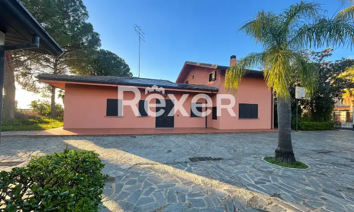Rexer-Reggio-Calabria-Elegante-villa-indipendente-con-piscina-dependance-e-ampio-giardino-a-Reggio-Calabria-Altro