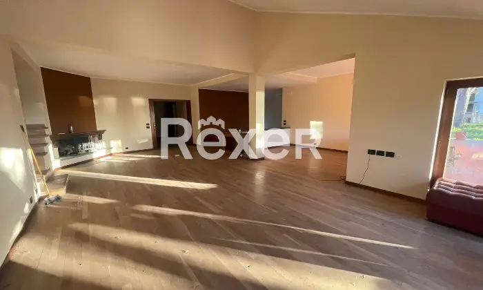 Rexer-Reggio-Calabria-Elegante-villa-indipendente-con-piscina-dependance-e-ampio-giardino-a-Reggio-Calabria-Altro