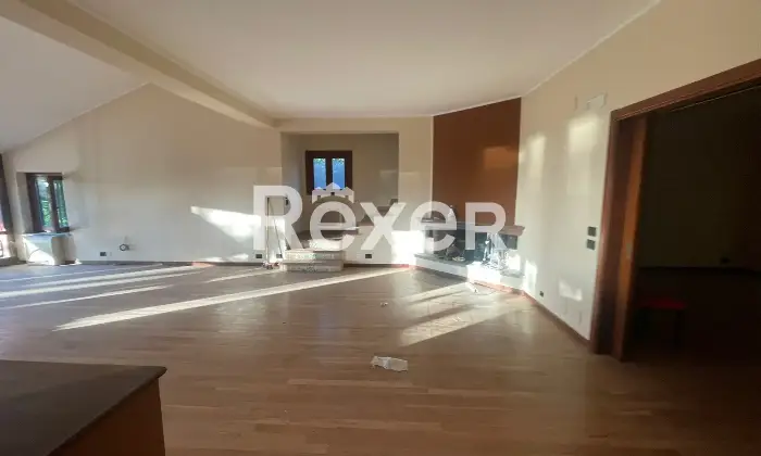 Rexer-Reggio-Calabria-Elegante-villa-indipendente-con-piscina-dependance-e-ampio-giardino-a-Reggio-Calabria-Altro