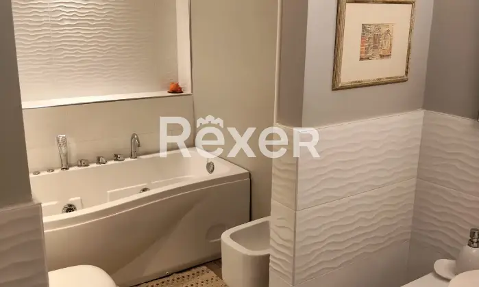 Rexer-Arezzo-Villa-con-piscina-parco-privato-e-ampi-spazi-interni-ad-Arezzo-Altro