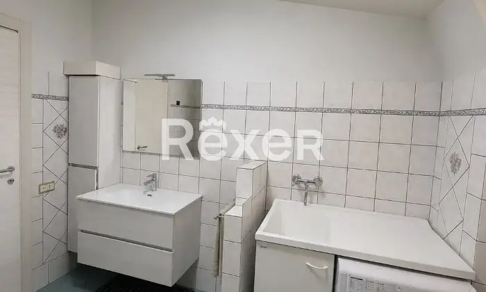 Rexer-Arce-Trilocale-in-vendita-in-Via-Guglielmo-Marconi-ad-Arce-Altro