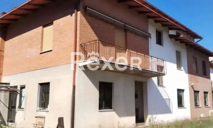 Rexer-Piegaro-Casale-in-vendita-in-Via-Pievaiola-a-Piegaro-Altro