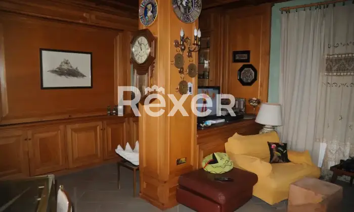 Rexer-Sacrofano-Ampia-villa-indipendente-in-vendita-in-Via-Monte-Calcaro-a-Sacrofano-Altro
