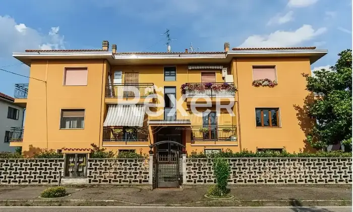 Rexer-Nova-Milanese-Trilocale-con-sottotetto-e-posti-auto-Altro
