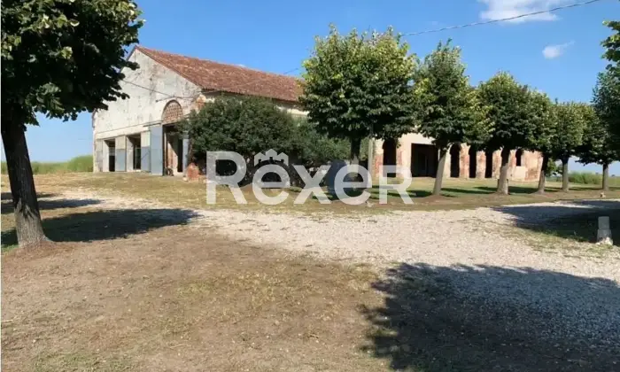 Rexer-Sustinente-Compendio-immobiliare-in-vendita-in-Localit-Civolle-a-Sustinente-Altro