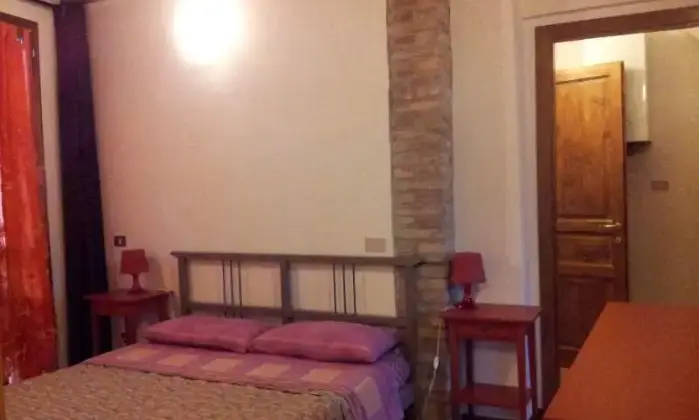 Rexer-Parma-Stanza-a-Parma-CAMERA-DA-LETTO