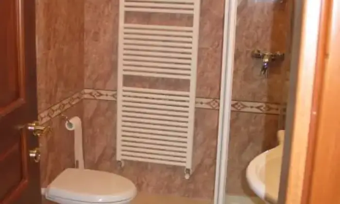 Rexer-Lecce-Appartamento-arredato-in-Lecce-Piazza-S-Oronzo-BAGNO