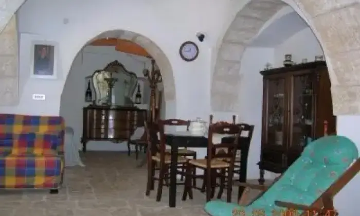 Rexer-Martina-Franca-Rustico-Casale-per-brevi-periodi-SALONE