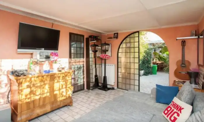 Rexer-Roma-Monolocale-Completamente-Arredato-TERRAZZO