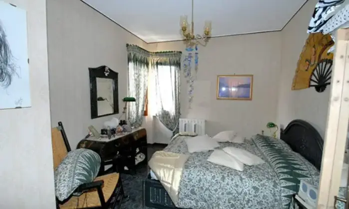 Rexer-Chianciano-Terme-Grazioso-monolocale-panoramico-CAMERA-DA-LETTO