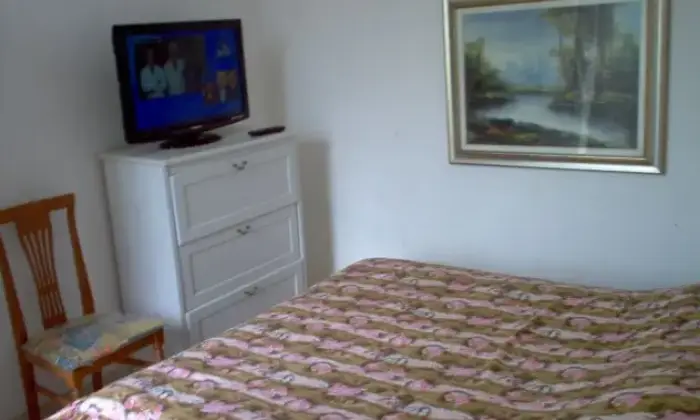 Rexer-Casanova-Lerrone-Quadrilocale-per-vacanze-CAMERA-DA-LETTO