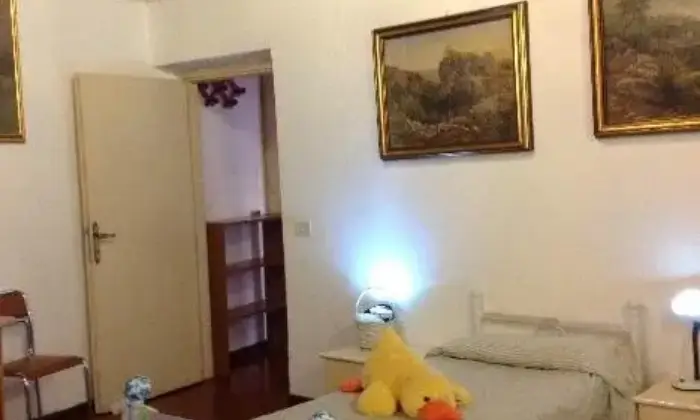 Rexer-Tivoli-Tivoli-ospedale-infermieri-lavoratori-CAMERA-DA-LETTO