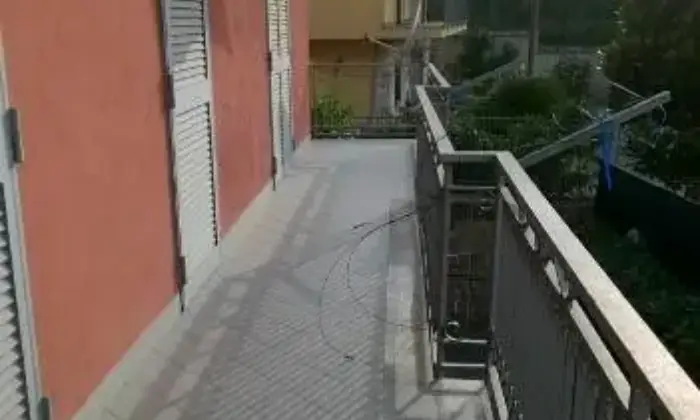 Rexer-Marano-di-Napoli-Ampio-e-confortevole-quadrilocale-TERRAZZO