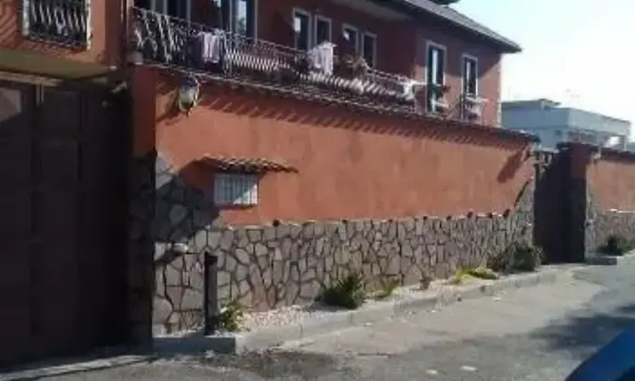 Rexer-Giugliano-in-Campania-Monolocale-arredato-ALTRO