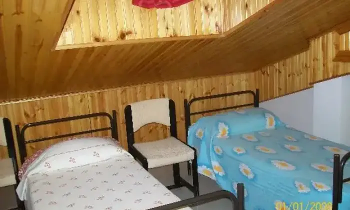 Rexer-Viggiano-Quadrilocale-con-posti-letto-CAMERA-DA-LETTO