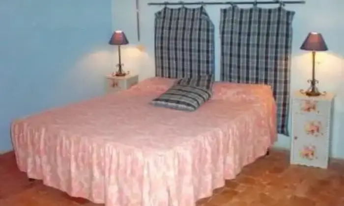 Rexer-Chianni-Grazioso-bilocale-CAMERA-DA-LETTO