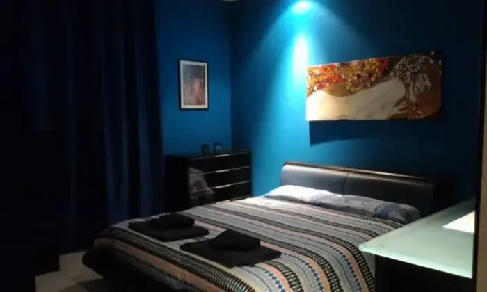 Rexer-Aci-Catena-Appartamento-per-lavoratori-fuori-sede-CAMERA-DA-LETTO