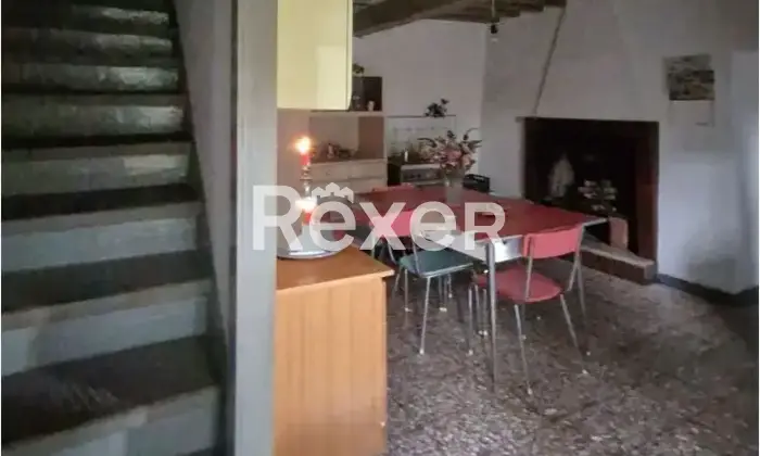 Rexer-San-Giustino-Casale-panoramico-con-terreno-terrazzo-solare-e-possibilit-di-ampliamento-San-Giustino-Altro